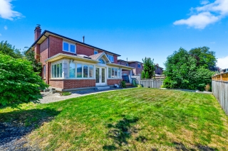 8540 Citrus Wynd, West Vancouver, BC V7W 3H1
