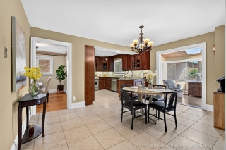 8540 Citrus Wynd, West Vancouver, BC V7W 3H1