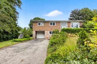 1808 Woodview Ave,  Pickering, ON  L1V 1L3