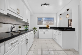 1808 Woodview Ave,  Pickering, ON  L1V 1L3